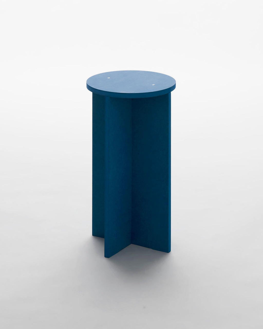 Pedestal 01, Blue