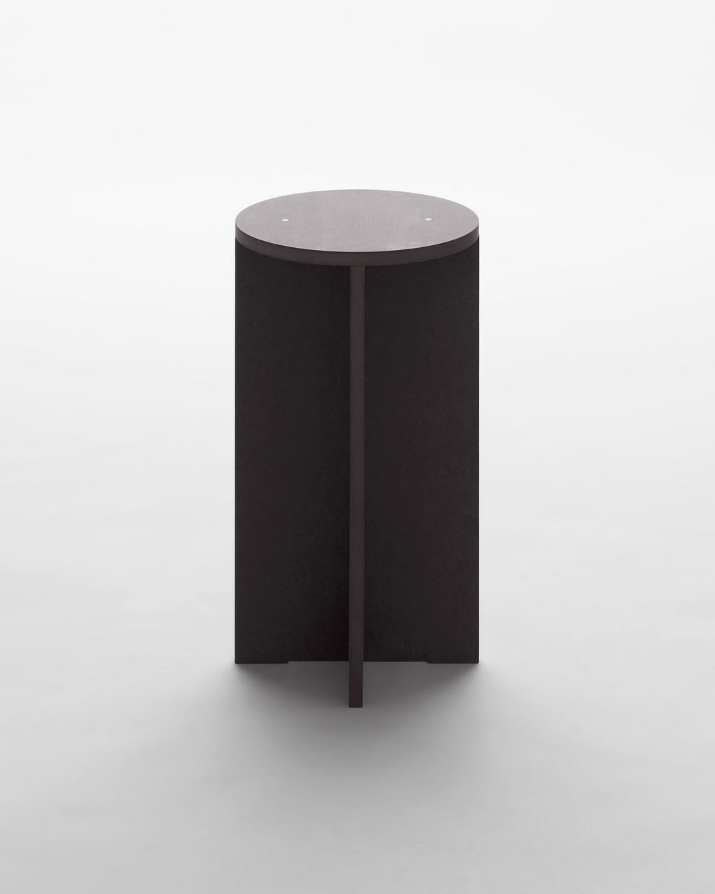 Pedestal 01, Grey
