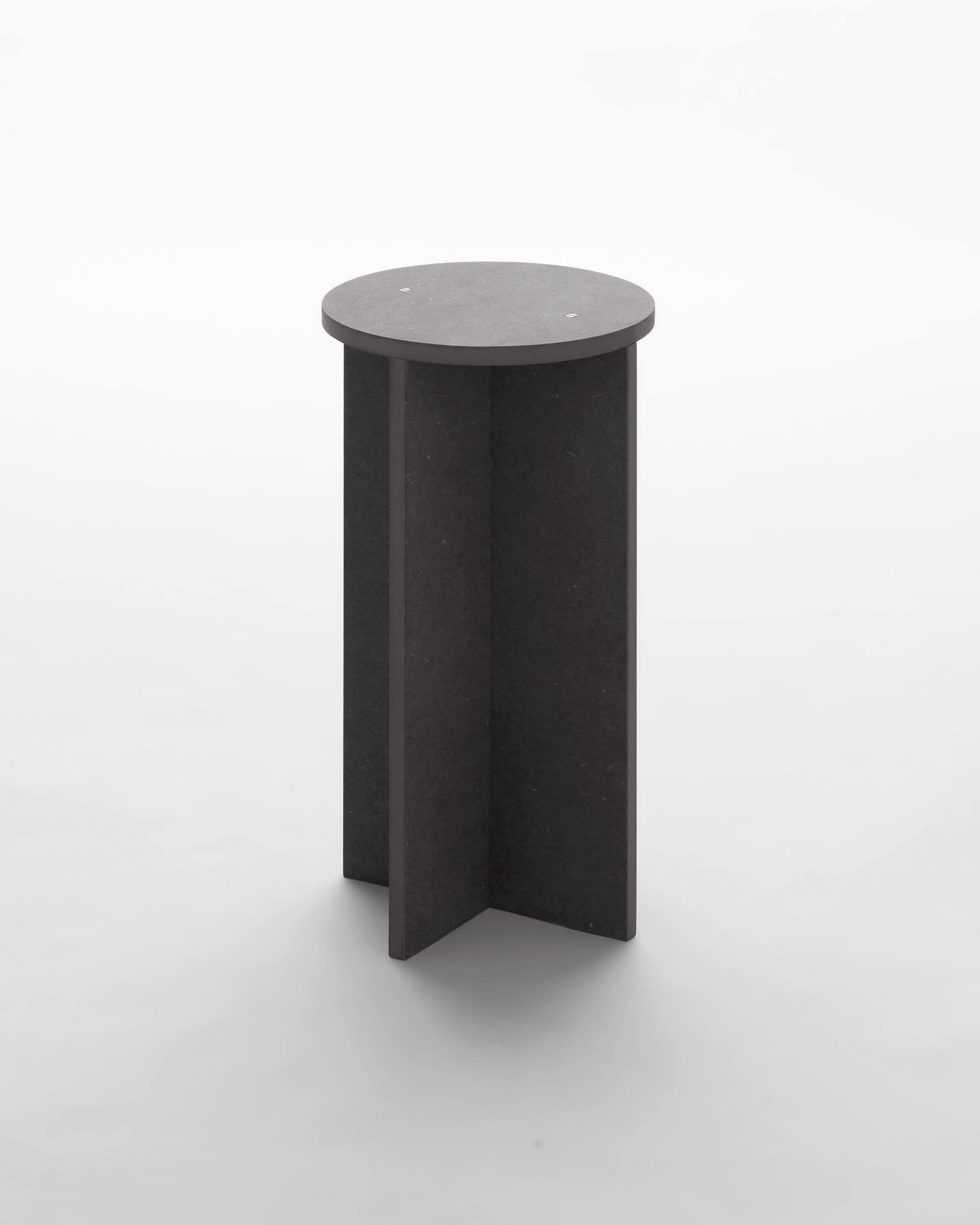 Dot Pedestal, Grey