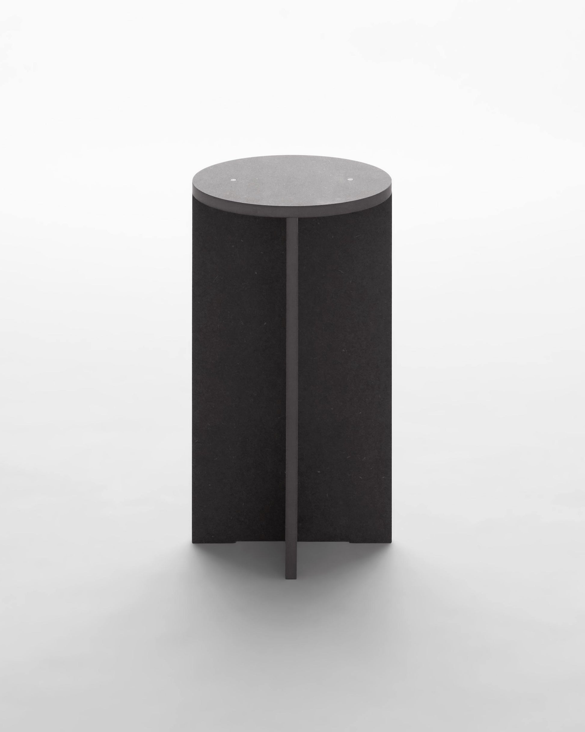 Dot Pedestal, Grey
